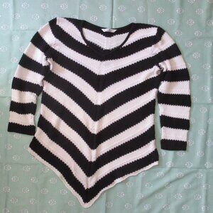 Long Knit Sweater, Chevron, Black & White, Bionco Nygard,